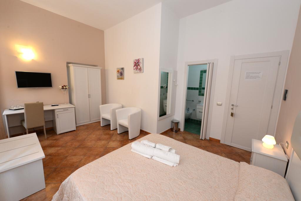 Residenza Gargano Hotell Tropea Exteriör bild